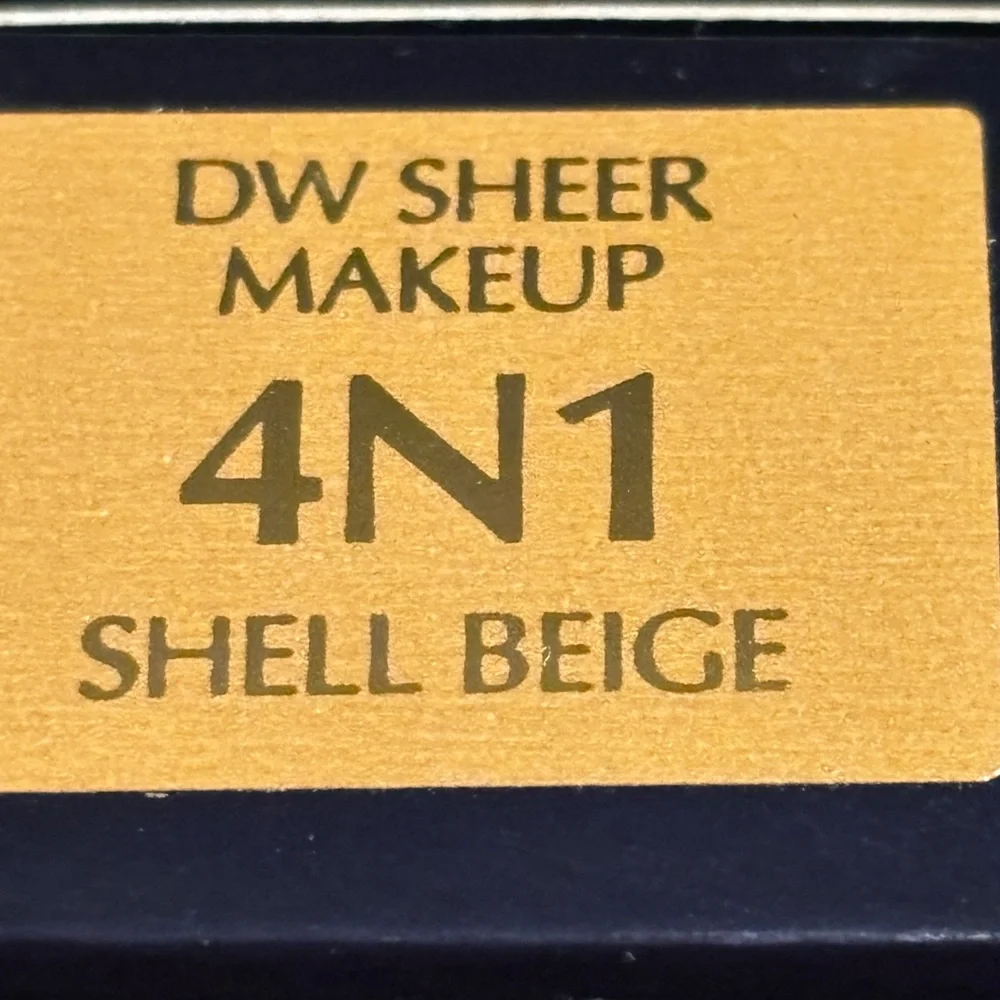 New Estée Lauder Double Wear Maximum Cover Makeup 1 FLoz / 4N1 shell beige Spf19 - Picture 2 of 3